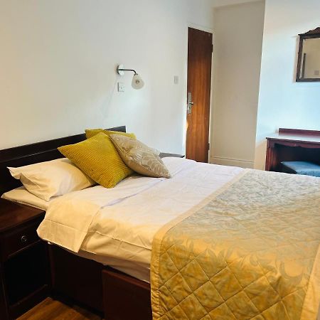Sinai Hotel London Exterior photo
