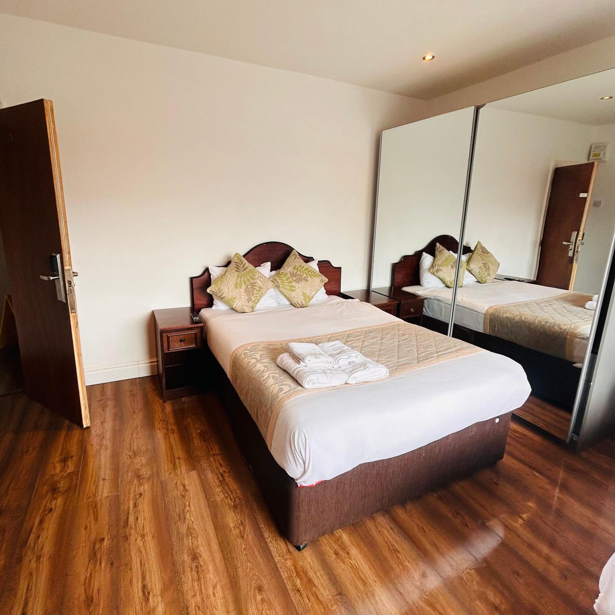 Sinai Hotel London Exterior photo
